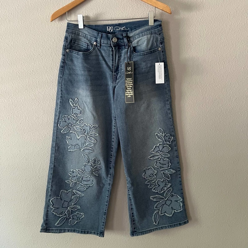 Light Blue Embroidered Wide-Leg Jeans - Picture 3 of 9